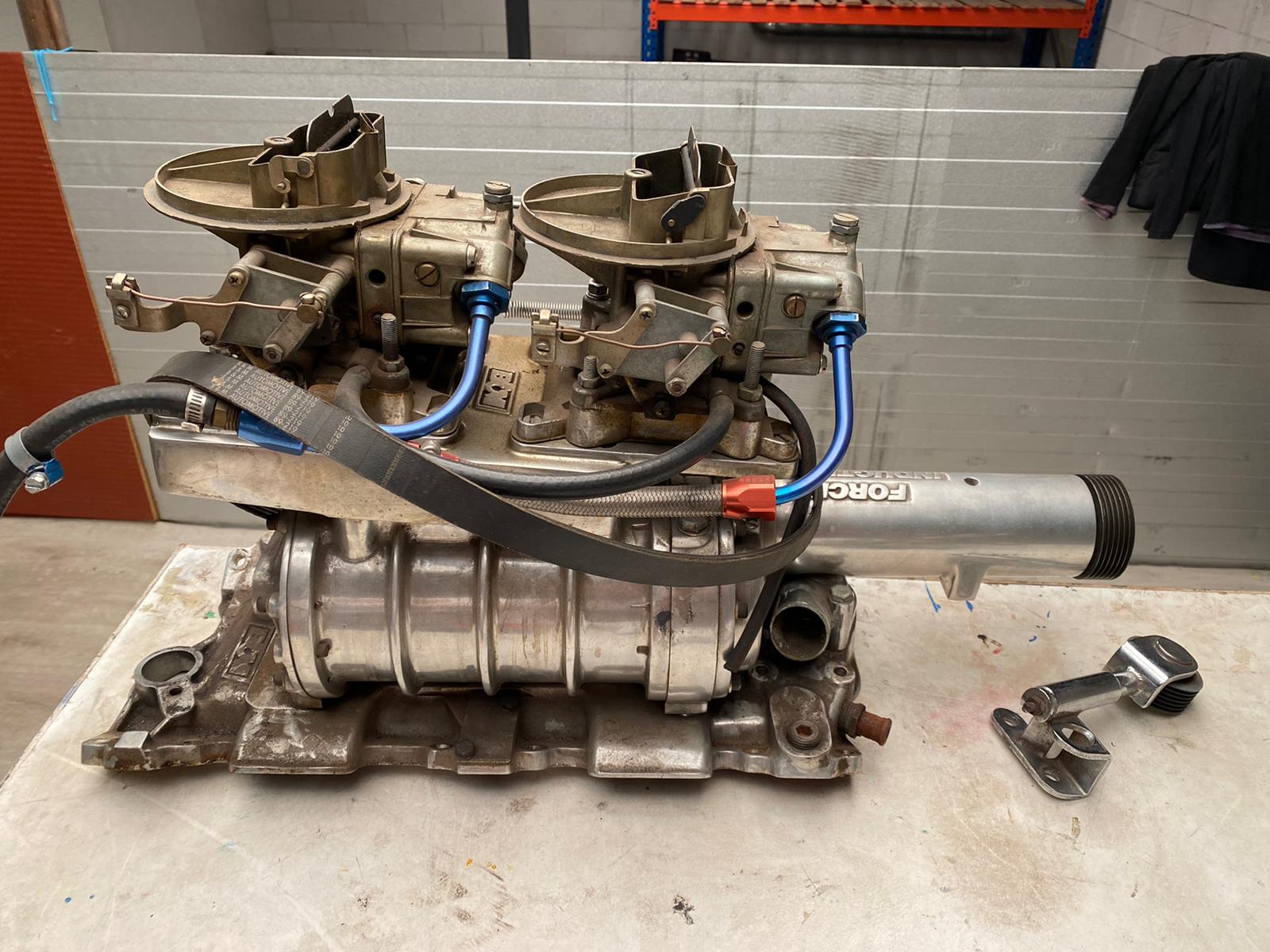 B&M 144 Blower Kit compleet inclusief dual carb adapter
