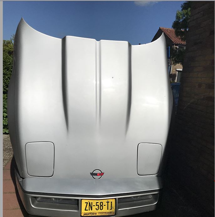 C4 Chevrolet Corvette uit 1986 met LS6 motor